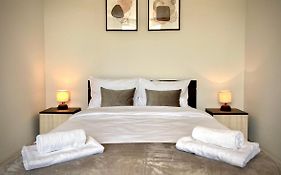 Cozy & Modern 1Br Apart For 4 Guests Next To Medical University & Free Parking